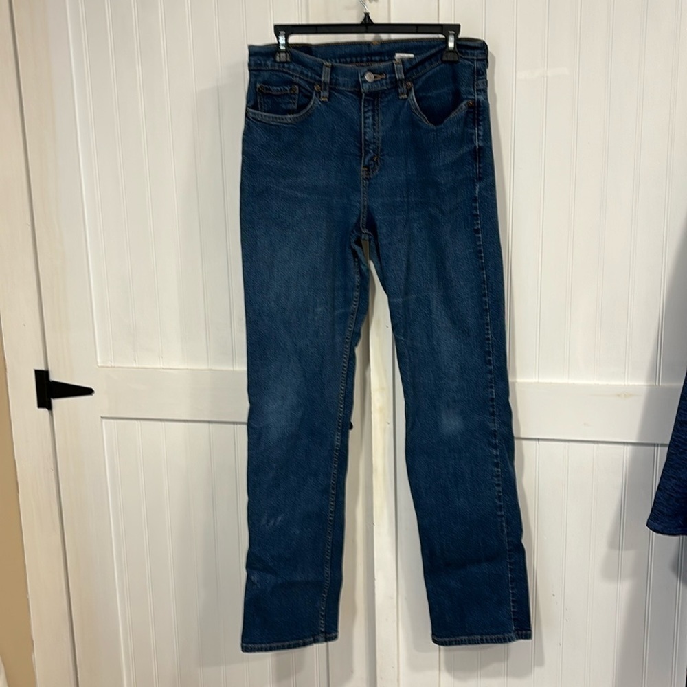 Levi’s 505 straight leg blue jeans size 10M